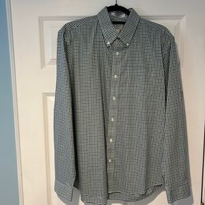 L.L. Bean, Large Regular Fit Button Down Dress Shirt